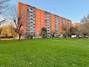 Trilocale in vendita a Milano via Ugo Betti, 141,...