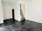 Trilocale in vendita a Milano via Varallo, Cimiano