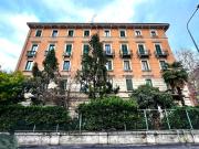 Trilocale in vendita a Milano viale Edoardo Jenner, 18,...