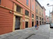 Trilocale in vendita a Modena via Sant'Eufemia,...