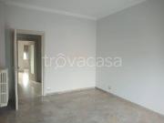 Trilocale in vendita a Moncalieri via Pastrengo, 35bis,...