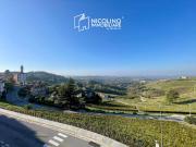 Trilocale in vendita a Monforte d'Alba via Alba, 34