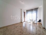 Trilocale in vendita a Monza via Azzone Visconti, 41,...