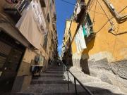 Trilocale in vendita a Napoli, San Carlo all'Arena