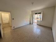 Trilocale in vendita a Napoli via Consalvo, Fuorigrotta