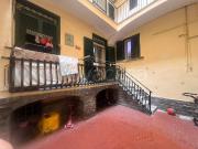 Trilocale in vendita a Napoli vico dei Carbonari, Tribunali