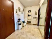 Trilocale in vendita a Padova via Newton, 7, Brusegana...