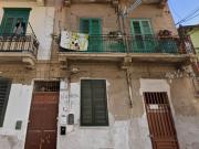 Trilocale in vendita a Palermo via Regina Bianca, Zisa