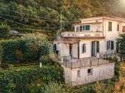 Trilocale in vendita a Portovenere, Fezzano