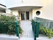 Trilocale in vendita a Rimini, Torre Pedrera