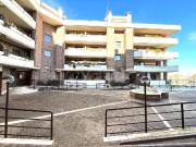 Trilocale in vendita a Roma, Anagnina