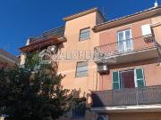 Trilocale in vendita a Roma via Alfonso Alberghetti,...