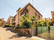 Trilocale in vendita a Roma via Capannori, 9, Fidene