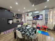 Trilocale in vendita a Roma via dell'Usignolo, Tor...