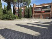 Trilocale in vendita a Roma via Di Tor San Giovanni,...