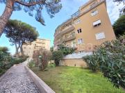 Trilocale in vendita a Roma via Filippo Ermini, 68,...