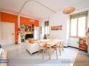 Trilocale in vendita a Roma via Girolamo Benzoni, Garbatella