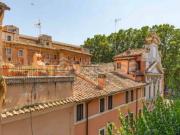 Trilocale in vendita a Roma, Via Giulia
