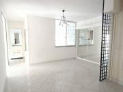 Trilocale in vendita a Roma via Marco Celio Rufo, 48,...