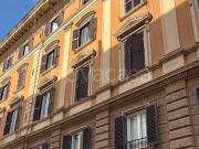 Trilocale in vendita a Roma via Ostia, Cipro