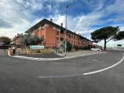 Trilocale in vendita a Roma via Robert Graves, 2, Tor...