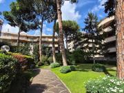 Trilocale in vendita a Roma viale Isacco Newton, 62,...