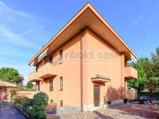 Trilocale in vendita a Seregno via dell'oca,...