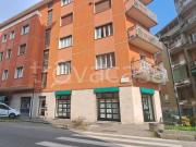 Trilocale in vendita a Sesto San Giovanni via Fratelli...