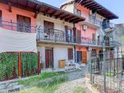 Trilocale in vendita a Somma Lombardo via Antonio...