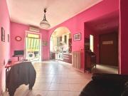 Trilocale in vendita a Torino via Gino Lisa, 35, Borgo...