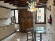 Trilocale in vendita a Venezia, Santi Apostoli San Canciano