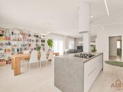 Trilocale in vendita a Venezia via Servi di Maria, 27,...