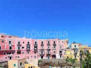 Trilocale in vendita a Ventotene
