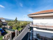 Trilocale in vendita ad Acireale via Ispica, 50