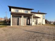 Trilocale in affitto ad Agliè