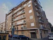 Trilocale in vendita ad Alessandria via Pietro...