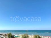Trilocale in vendita ad Ancona via Flaminia, 375,...