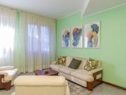 Trilocale in Via Valera, Arese