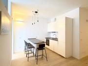 Trilocale moderno in affitto – Viale Bacchiglione,...