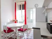 TRILOCALE ROSSO Via Ripamonti 2 camere oltre balcone 3 piano