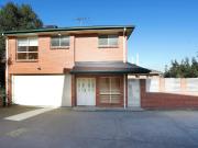 triple storey home in niddrie