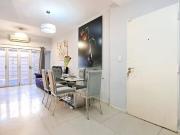 Triplex 4 amb. en venta en Almagro con cochera