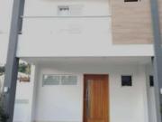 Triplex à venda em Massaguaçu, Caraguatatuba