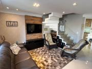 Triplex aconchegante