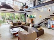 Triplex avec beau jardin et 2 parkings