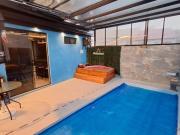 Triplex com piscina padrão, em região privilegiada,...