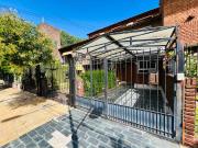 Triplex de 4 ambientes en venta, en Martínez
