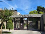 Triplex de 5 ambientes y dos cocheras en venta