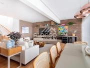 Triplex de Luxo | 240m² | 3 Quartos sendo 2 Suítes |...