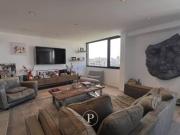 Triplex en Los Troncos con quincho y terraza con pileta...